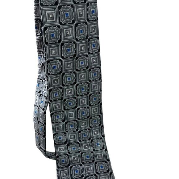 Jos Joseph A Bank Signature Collection Mens Gray Blue 100% Silk Tie Necktie 3.5" - Picture 6 of 16